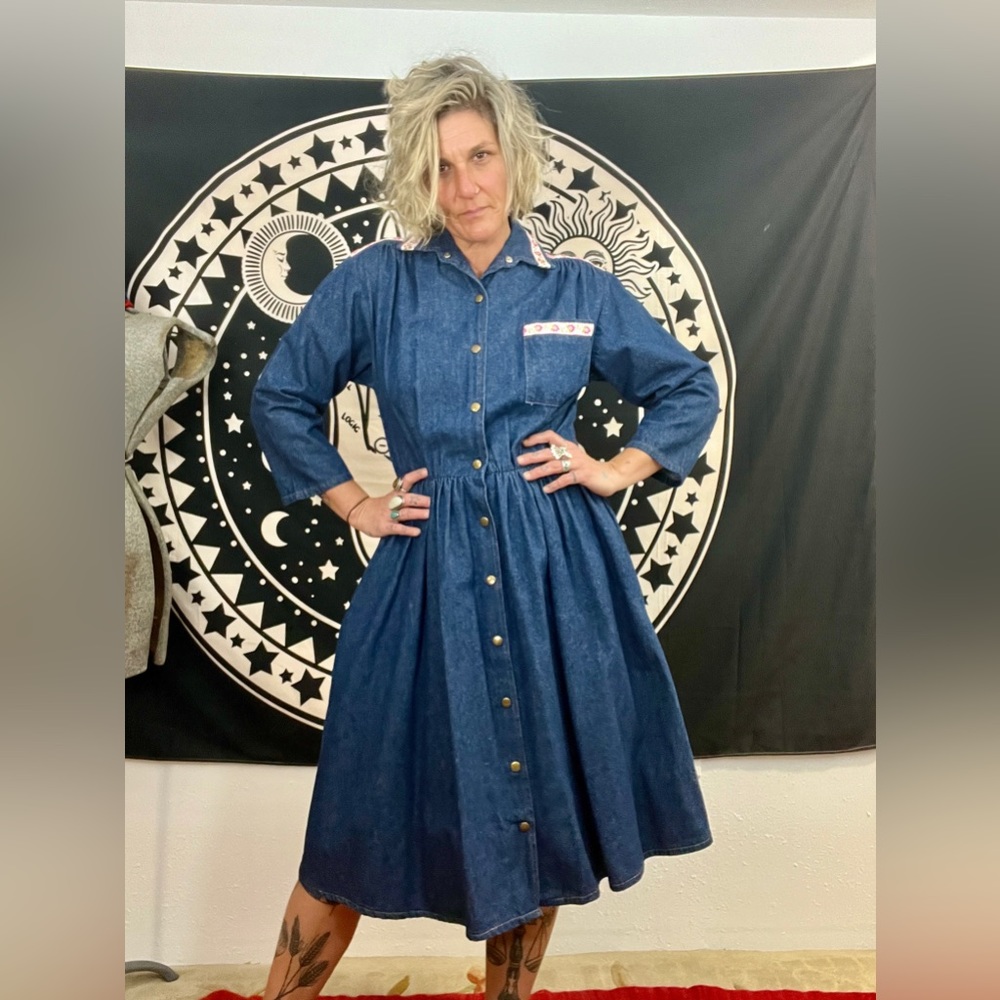 1980’s Ransom denim floral accent western dress women’s size M/L